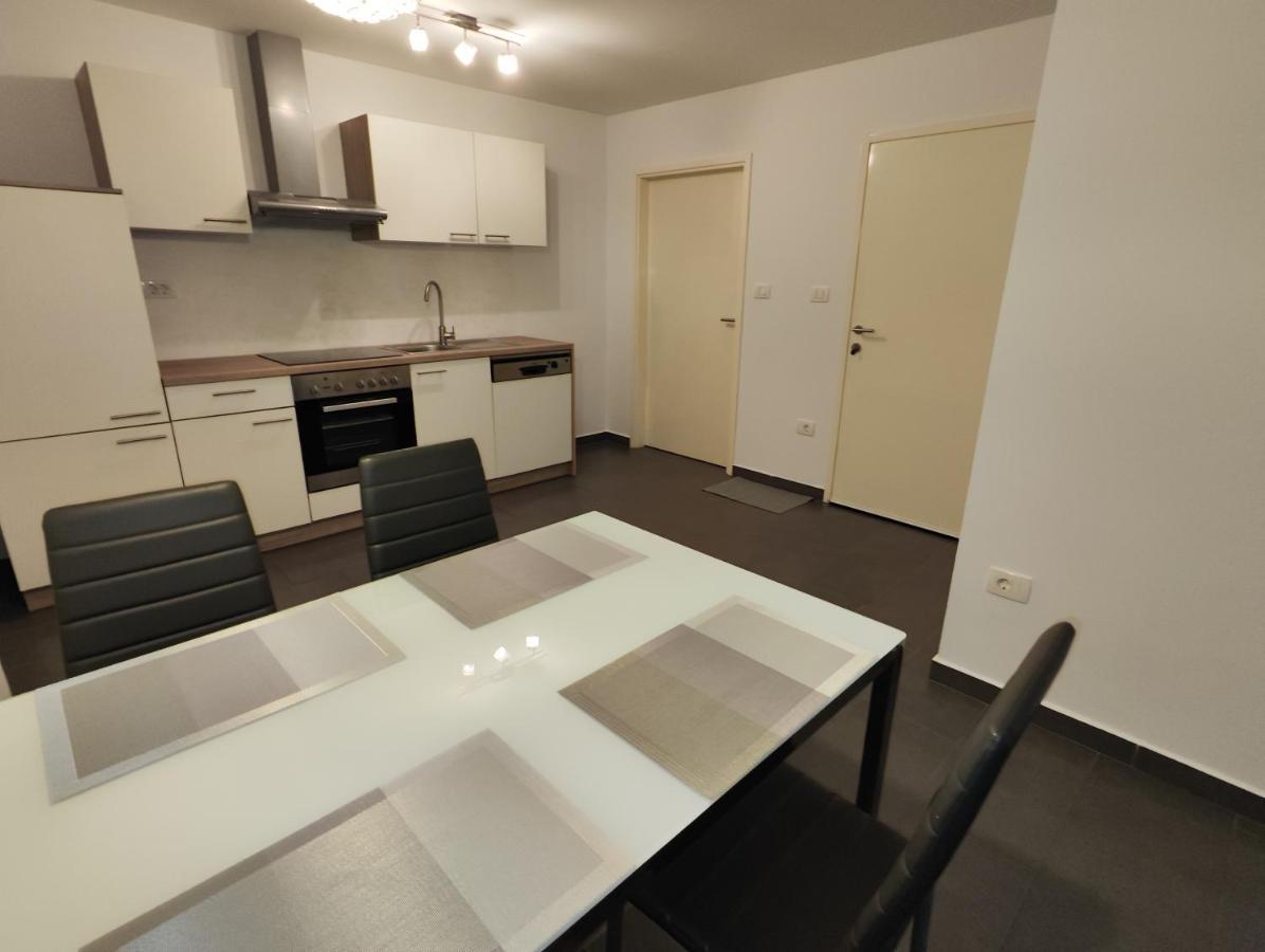 Goriska Apartments Ajdovščina 外观 照片